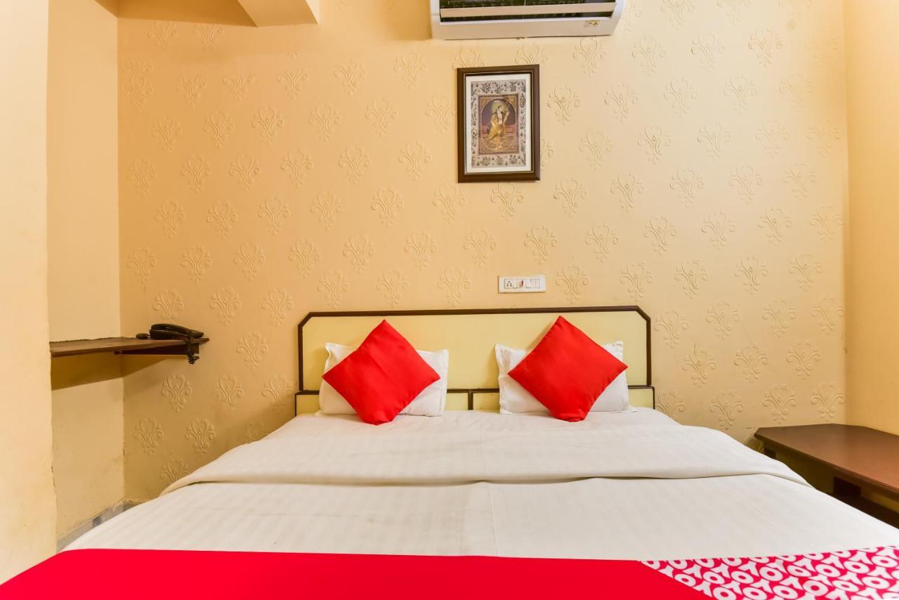 Oyo 72463 Hotel Sunder Palace ジョードプル エクステリア 写真