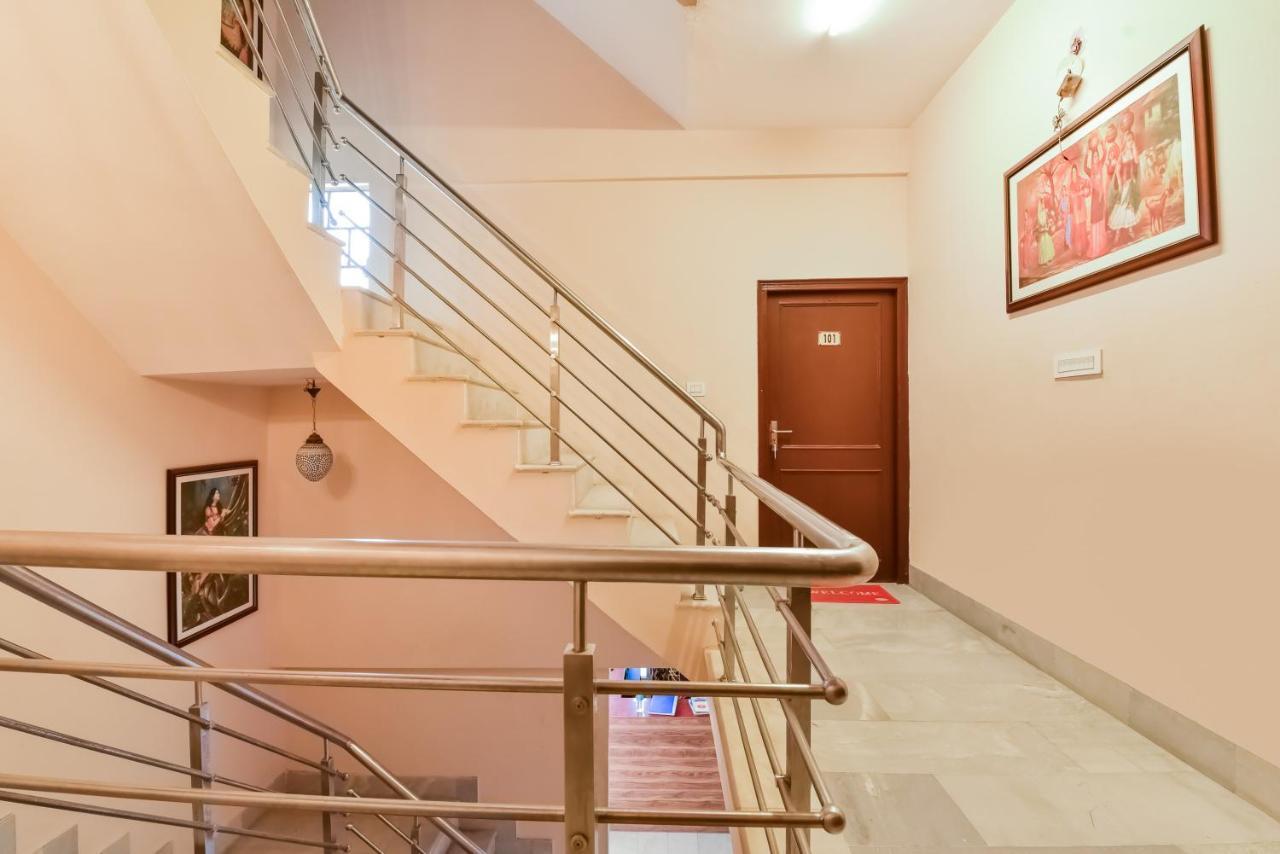 Oyo 72463 Hotel Sunder Palace ジョードプル エクステリア 写真