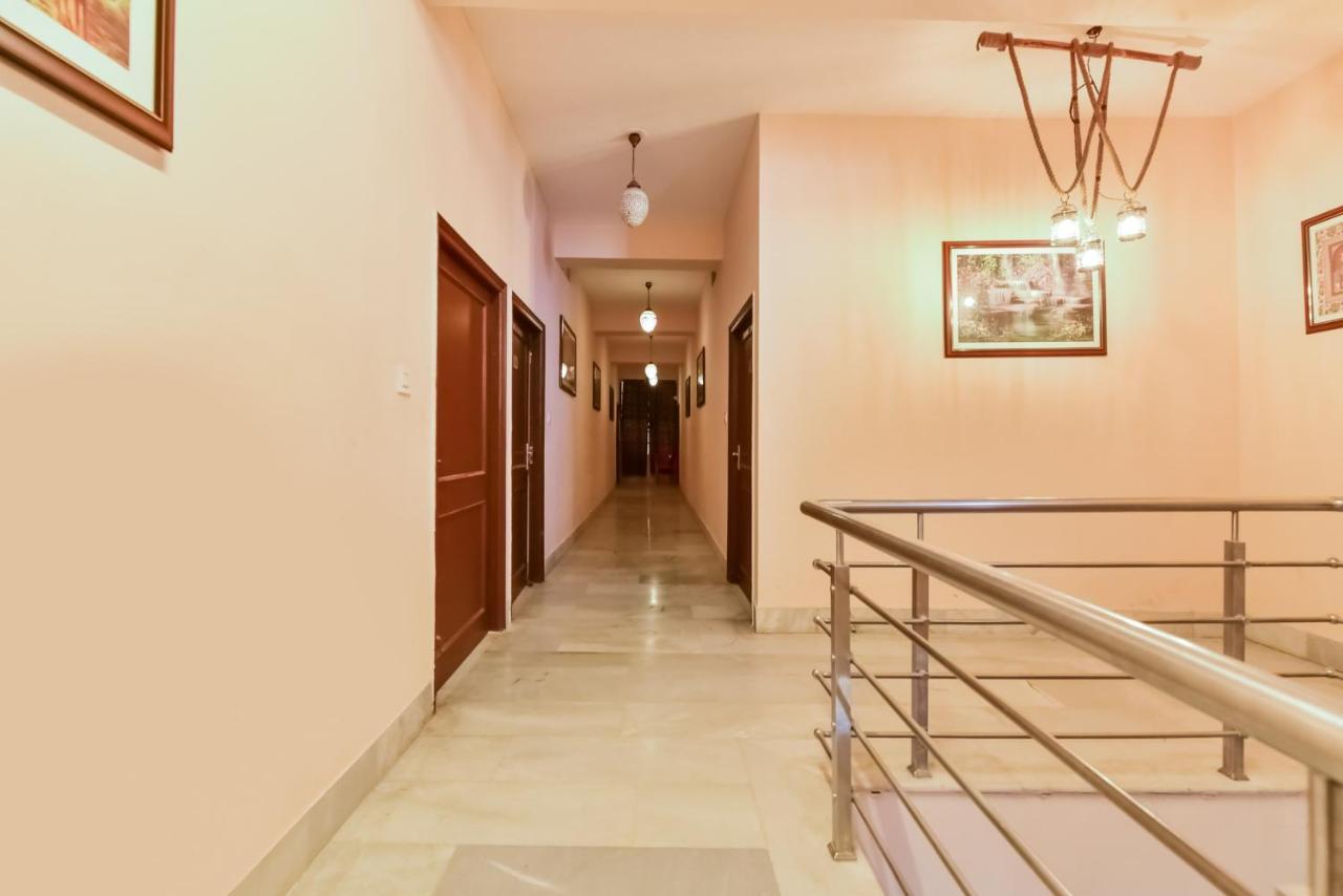 Oyo 72463 Hotel Sunder Palace ジョードプル エクステリア 写真